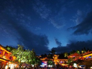 15_nocni zivot v Lijangu 